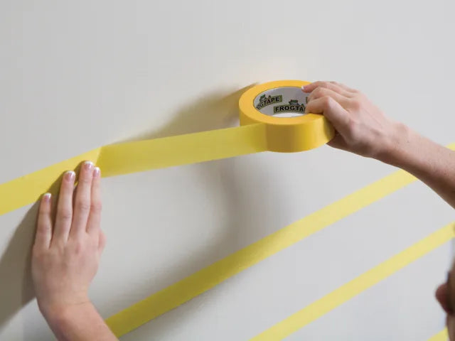 FrogTape® Delicate Surface Masking Tape 24mm x 41.1m SHU202552